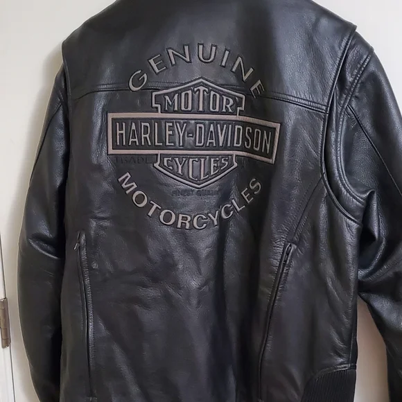 2010 Harley Davison Men's Road Warriors Leather Jacket with liner XL Tall